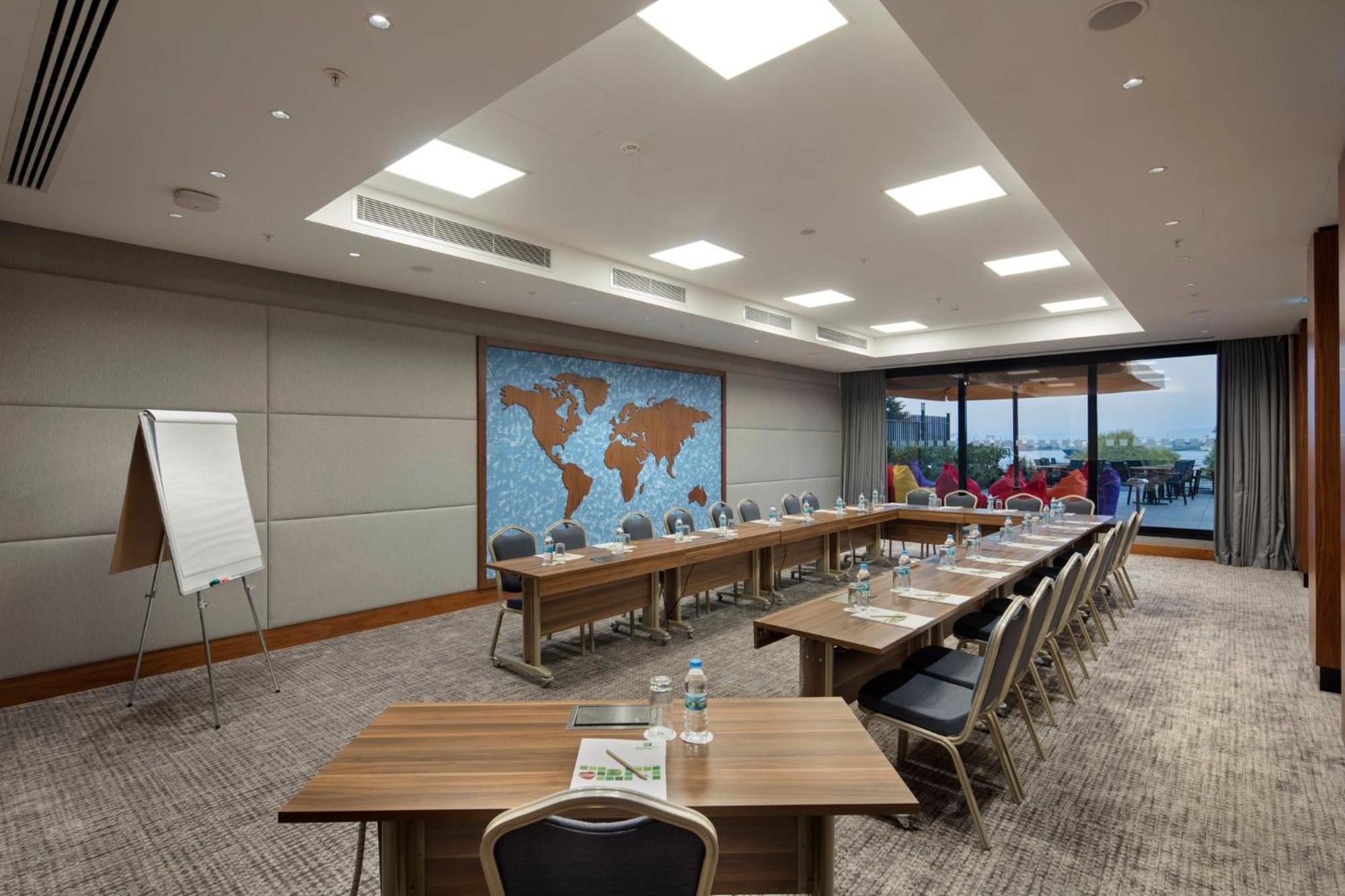 Holiday Inn Istanbul - Tuzla Bay By Ihg Exterior foto
