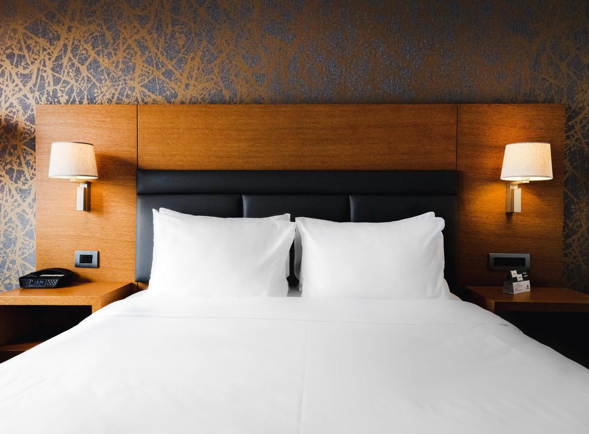 Holiday Inn Istanbul - Tuzla Bay By Ihg Exterior foto